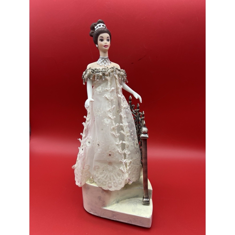 Vtg Barbie As Eliza Doolittle Musical Figurine "I Could Have Danced All Night"